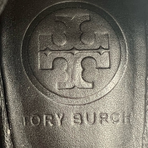 Tory Burch Black Round Toe Closed Toe Wedge Ballet Heels Size 6.5 Women’s - Picture 2 of 9